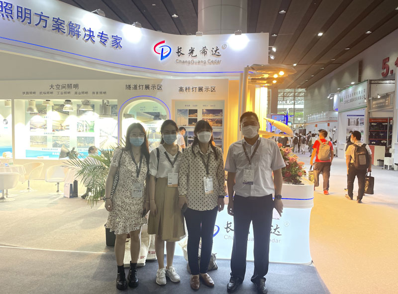 6119d5048c628.jpg 02002.jpg