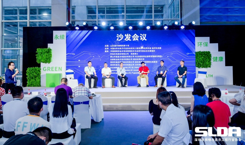 6119d9ef4e605.jpg 03002.jpg