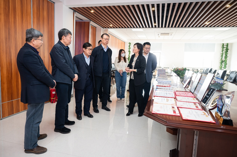 642e7d9305a7e.jpg 3.jpg