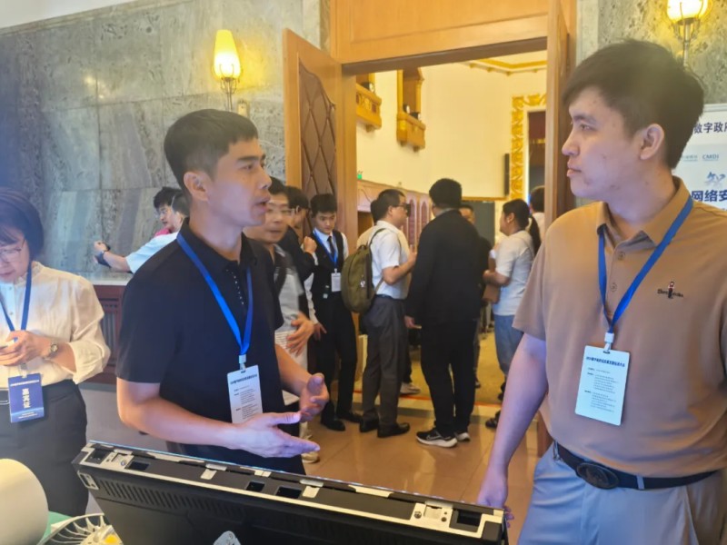 6710617440008.jpg 12.jpg